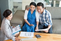 Bao giờ thì mua được nhà?