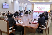 Cuộc họp bàn về phương án tổ chức Lễ khởi công Cao tốc Vân Đồn - Móng Cái. Ảnh: Minh Hà.