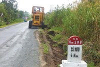 Dự án Cải tạo, nâng cấp Quốc lộ 63 vẫn đang trong tình trạng thi công dở dang.