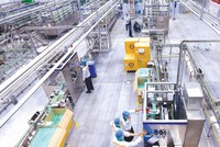 Trong quý I/2019, khu vực công nghiệp - xây dựng vẫn có đóng góp nhiều nhất cho nền kinh tế. Ảnh: Đức Thanh