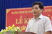 Tại Hội nghị Tỉnh ủy Quảng Nam lần thứ 15 vừa diễn ra, ông Lê Văn Dũng vừa được bầu giữ chức Phó Bí thư Tỉnh ủy Quảng Nam nhiệm kỳ 2015-2020