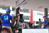 Giá xăng dầu trong nước đã được điều chỉnh tăng khá mạnh theo giá dầu thế giới. Ảnh: Đức Thanh