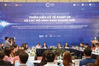 Phiên họp bàn về các mô hình kinh doanh mới và khởi nghiệp sáng tạo.