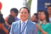 Ông Phan Minh Thông rạng rỡ trong lễ khánh thành Nhà máy Phúc Sinh Sơn La.