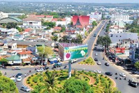 Đắk Lắk nằm ở trung tâm vùng Tây Nguyên có nhiều lợi thế về vị trí để phát triển kinh tế