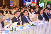 Phó Thủ tướng Vương Đình Huệ: Không tiền mặt mà có rất nhiều thứ