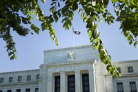 Fed giữ nguyên lãi suất ở mức 2,25 - 2,5%