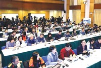 Mối quan tâm của báo chí không chỉ là môi trường kinh doanh đã có những thay đổi thế nào mà còn là có thực sự theo hướng cải cách vì sự phát triển hay không.