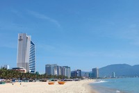 Tính pháp lý hiện vẫn là “điểm yếu” của loại hình condotel. Ảnh: Lê Toàn