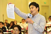 Một cư dân cho biết, tại chung cư của ông, dù đã có rất nhiều quyết định cưỡng chế nhưng chủ đầu tư vẫn không bàn giao quỹ bảo trì. Ảnh: Lê Toàn