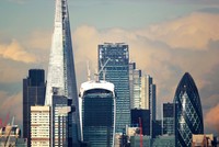 Nhà đầu tư châu Á rút lui khỏi London