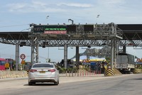 Hoạt động thu phí dịch vụ sử dụng đường bộ tại các trạm BOT do Đức Long - Gia Lai vẫn sẽ diễn ra bình thường.