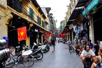Hà Nội dự kiến giảm mật độ xuống còn 500 người/ha tại khu phố cổ