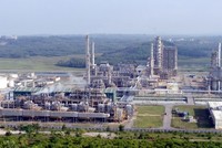 Nguyên nhân tăng trưởng của nhóm công nghiệp chế biến, chế tạo đạt thấp là do một số dự án lớn có đóng góp cho tăng trưởng trong lĩnh vực công nghiệp gặp sự cố phải tạm dừng hoạt động