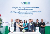 VIOD - tổ chức gồm các chuyên gia hàng đầu về quản trị công ty tại Việt Nam - vừa ký thỏa thuận hợp tác với UBCK nhằm thúc đẩy chất lượng quản trị của các doanh nghiệp đại chúng