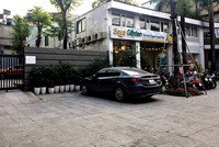 Dự án xây dựng trụ sở văn phòng làm việc và cho thuê tại số 19 Lê Thanh Nghị (quận Hai Bà Trưng) do Công ty cổ phần Đầu tư phát triển và Xây dựng Ba Đình làm chủ đầu tư đã bị thu hồi. Ảnh: Nhất Nam