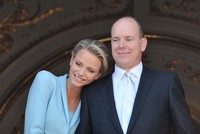 10 tỷ phú hoàng gia giàu nhất hành tinh