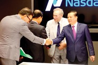 Tuổi 20: Sải bước ra toàn cầu