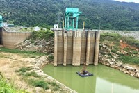 Mực nước tại cửa nhận nước Nhà máy thủy điện Buôn Tua Srah giảm thấp