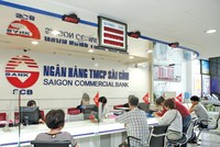Từ đầu năm 2019 đến nay, hàng loạt ngân hàng, công ty chứng khoán… tích cực mời chào nhà đầu tư mua trái phiếu doanh nghiệp với lãi suất hấp dẫn. Ảnh: Đức Thanh