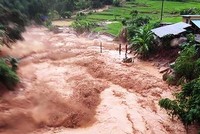 Thủ tướng chỉ đạo triển khai 8 nhiệm vụ cấp bách ứng phó thiên tai