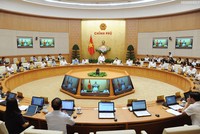 Thủ tướng Nguyễn Xuân Phúc chủ trì họp Chính phủ