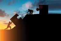 M&A thành công, vai trò của “bà mối” mát tay