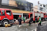 Hiện trường một vụ cháy tại cơ sở kinh doanh 
tại  TP.HCM.