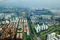 Hàng trăm nghìn tỷ đồng đang được đầu tư vào khu Nam TP.HCM đã khiến cho nhiều 
nhà đầu tư kỳ vọng bất động sản khu vực này sẽ lấy lại được vị thế. Ảnh: Lê Toàn