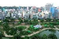 Việc phát triển, quy hoạch công viên cây xanh ở TP.HCM hiện nay chỉ tập trung ở nội thành, còn các quận, huyện ngoại thành dường như vẫn còn nằm trên giấy