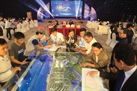 Doanh nghiệp địa ốc “giăng lưới” bắt cá to