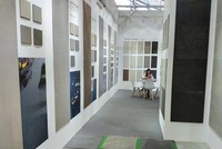 Các gian hàng về vật liệu xây dựng ngày càng ít và vắng khách