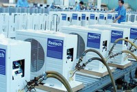 Việc một số doanh nghiệp ngành điện nước suy giảm kinh doanh trong thời gian gần đây đã làm ảnh hưởng tới hiệu quả hoạt động của REE.