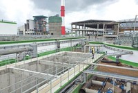 Dự án phải đáp ứng vấn đề môi trường và đảm bảo tiến độ giải ngân mới được các địa phương cấp phép. Trong ảnh: Nhà máy giấy Lee&Man (Hậu Giang). Ảnh: Phương Dung