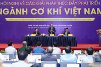 Thủ tướng Nguyễn Xuân Phúc cho rằng, phải đổi mới tư duy về đầu tư phát triển ngành cơ khí