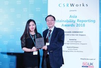 Đại diện Bảo Việt nhận giải Báo cáo Phát triển bền vững minh bạch nhất châu Á - Asia Sustainability Reporting Awards 2019