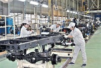 Doanh nghiệp tư nhân còn đang gặp nhiều khó khăn. Ảnh Internet