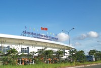 Việc điều chỉnh giá phục vụ khách tại Nhà ga T2 Cam Ranh như đề xuất của CRTC vẫn đang phải tạm “treo” do những vướng mắc liên quan đến tính pháp lý. Ảnh: Đức Thanh