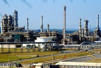 Ước tính, Lọc hóa dầu Nghi Sơn đã đáp ứng khoảng 33% nhu cầu ngày càng tăng của Việt Nam về nhiên liệu trong nước.