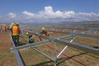 Bộ Công thương đề nghị các tỉnh tạm dừng đề xuất các dự án điện mặt trời theo cơ chế giá FiT