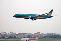 Cuộc đua giành thị phần vận tải hàng không nội địa giữa các hãng bay đang ngày càng quyết liệt. Ảnh: Đ.T