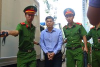 Bị cáo Đào Anh Kiệt, bị áp vào đầu tiên.