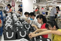 Xuất khuẩu giày dép, túi xách ngắm mốc 24 tỷ USD trong năm 2020