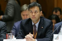 Ông Nobufumi Miura Chủ tịch Hiệp hội Doanh nghiệp Nhật Bản (JCCI) cho rằng Việt Nam có thể trở thành một hình mẫu cho các nền kinh tế mới nổi về việc tăng trưởng kinh tế gắn liền với bảo vệ môi trường