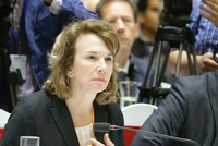 Bà Virginia Foote, Đồng Chủ tịch, Liên minh VBF 2019 phát biểu tại Diễn đàn. Ảnh: Đức Thanh