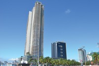 Những biểu tượng mới được dựng lên ven biển miền Trung lung linh, tỏa sáng