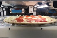 Robot có thể làm 300 chiếc pizza mỗi giờ, hơn cả một tiệm pizza làm trong một ngày