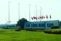 Doanh nghiệp tại SHTP vẫn có nhu cầu  vận chuyển hàng hóa nhằm duy trì hoạt động sản xuất, kinh doanh.