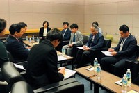 Thứ trưởng Bộ Công Thương Trần Quốc Khánh làm việc tại Hàn Quốc, bàn các giải pháp thúc đẩy xuất khẩu, đưa thương mại song phương Việt-Hàn đạt 100 tỷ USD vào cuối năm 2020.