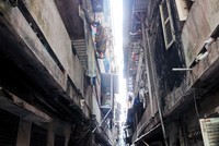 Nhiều khu chung cư cũ Hà Nội xuống cấp trầm trọng